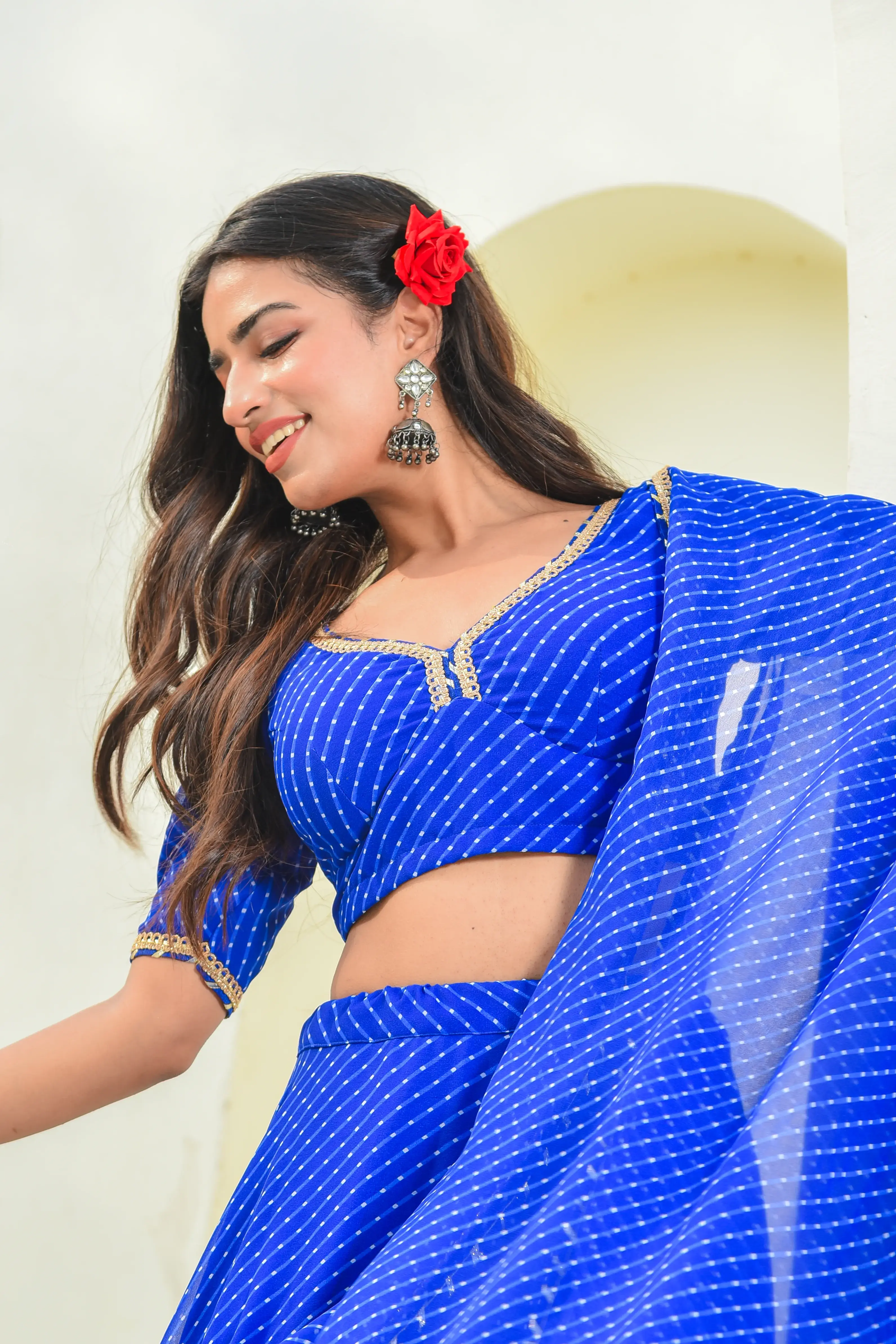 BLUEMOTHADA_LEHENGA_UMBRELLA_5